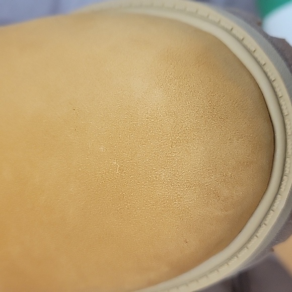 KIDS TIMBERLAND BOOTS - Picture 9 of 15